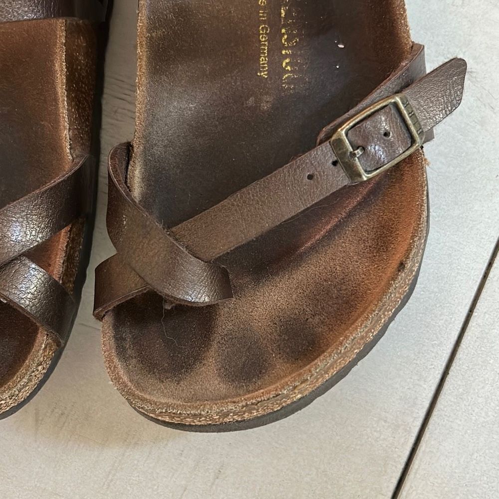 Birkenstock Brown Leather Sandals - Picture 1 of 5